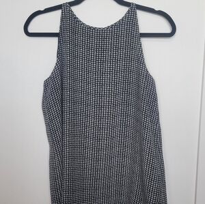 BANANA REPUBLIC SLEEVELESS DRESSY HOUNDS TOOTH TANK TOP